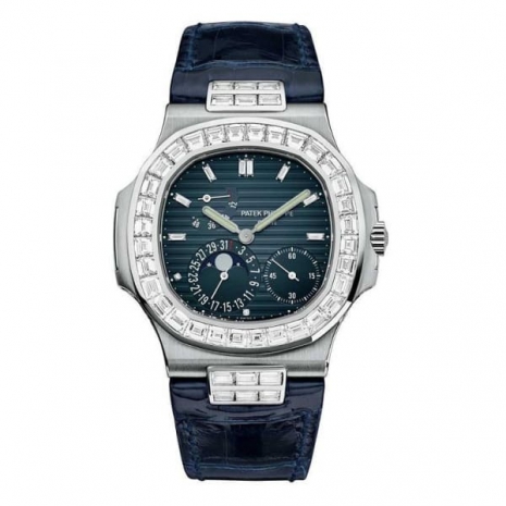 Patek Philippe Nautilus Men's Watch 5724G-001