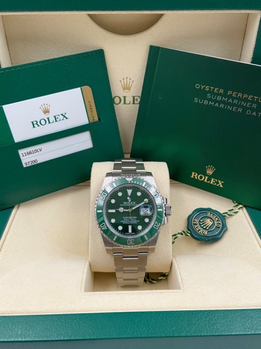 Submariner Date Green Hulk 40mm 116610LV Unworn 2019